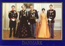 (145) Royal family, 1997 (17 x 12 cm)