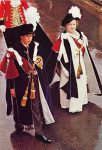 (326) The Queen Mother & Prince Charles (French postcard)