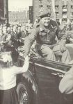 (237) Return of Crown Prince Olav in 1945 (modern postcard)