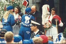 (32) Skaugum, National Day ca. 1992 (15 x 10 cm)