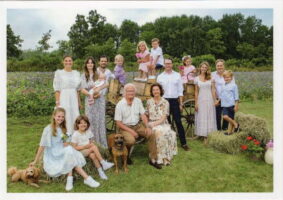 (1299) The Royal Family of Sweden, 2021 (big card 21 x 15 cm)